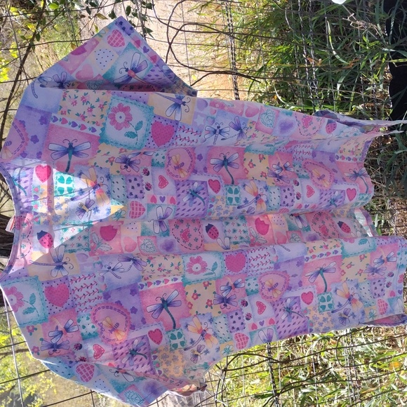 Scrub top - Picture 5 of 7